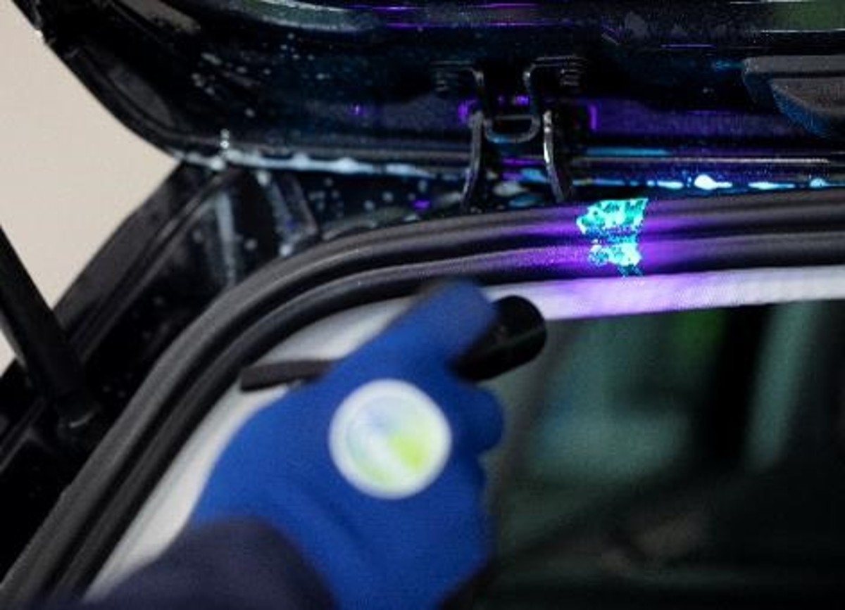 381 Leckindikator Karosserie